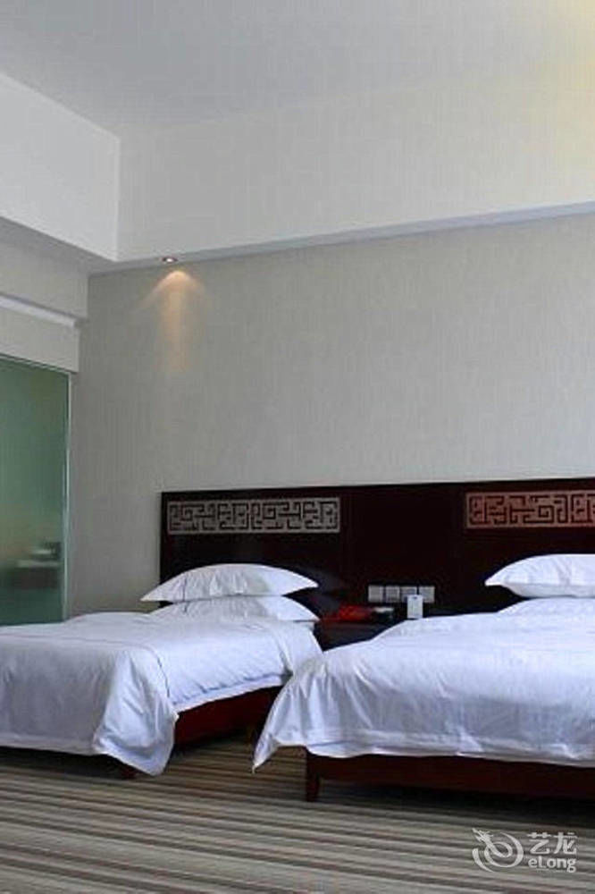 Jishou Heyi Hotel Fenghuang Exteriör bild